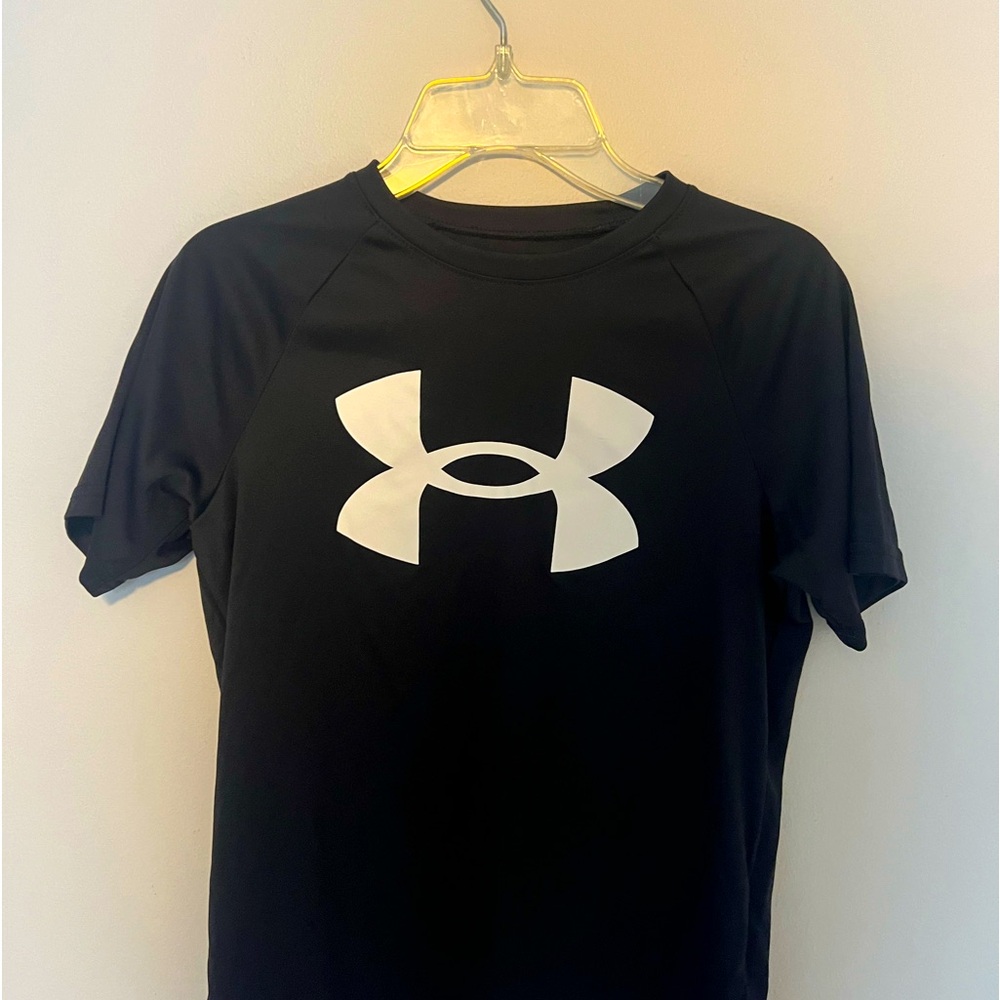 Under Armour Tee
